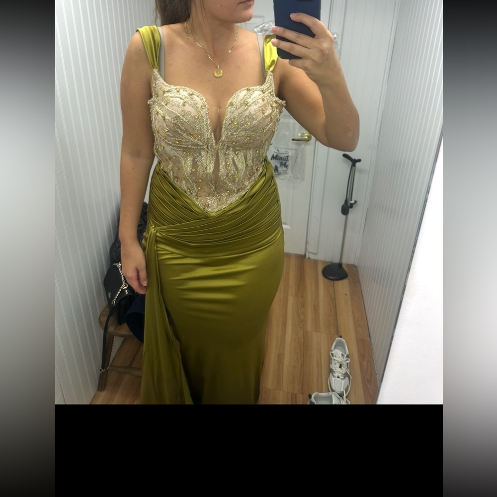 Elegant Strapless Gold Gown - Picture 10 of 13